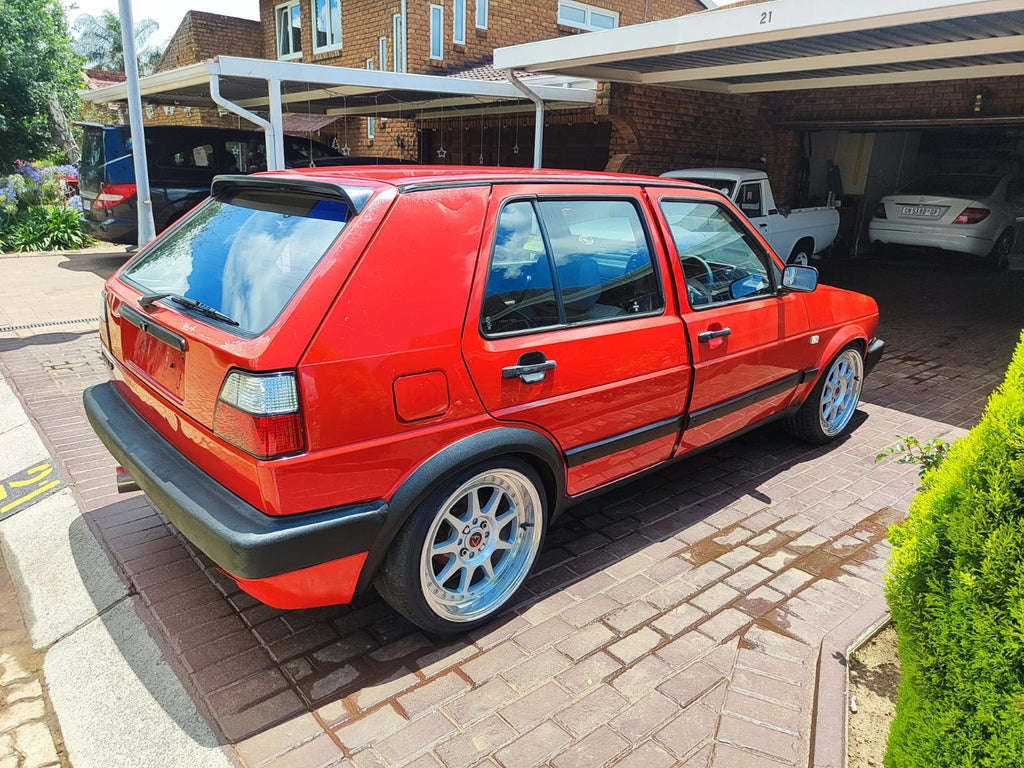 Volkswagen Golf 2 2.0LT 8V