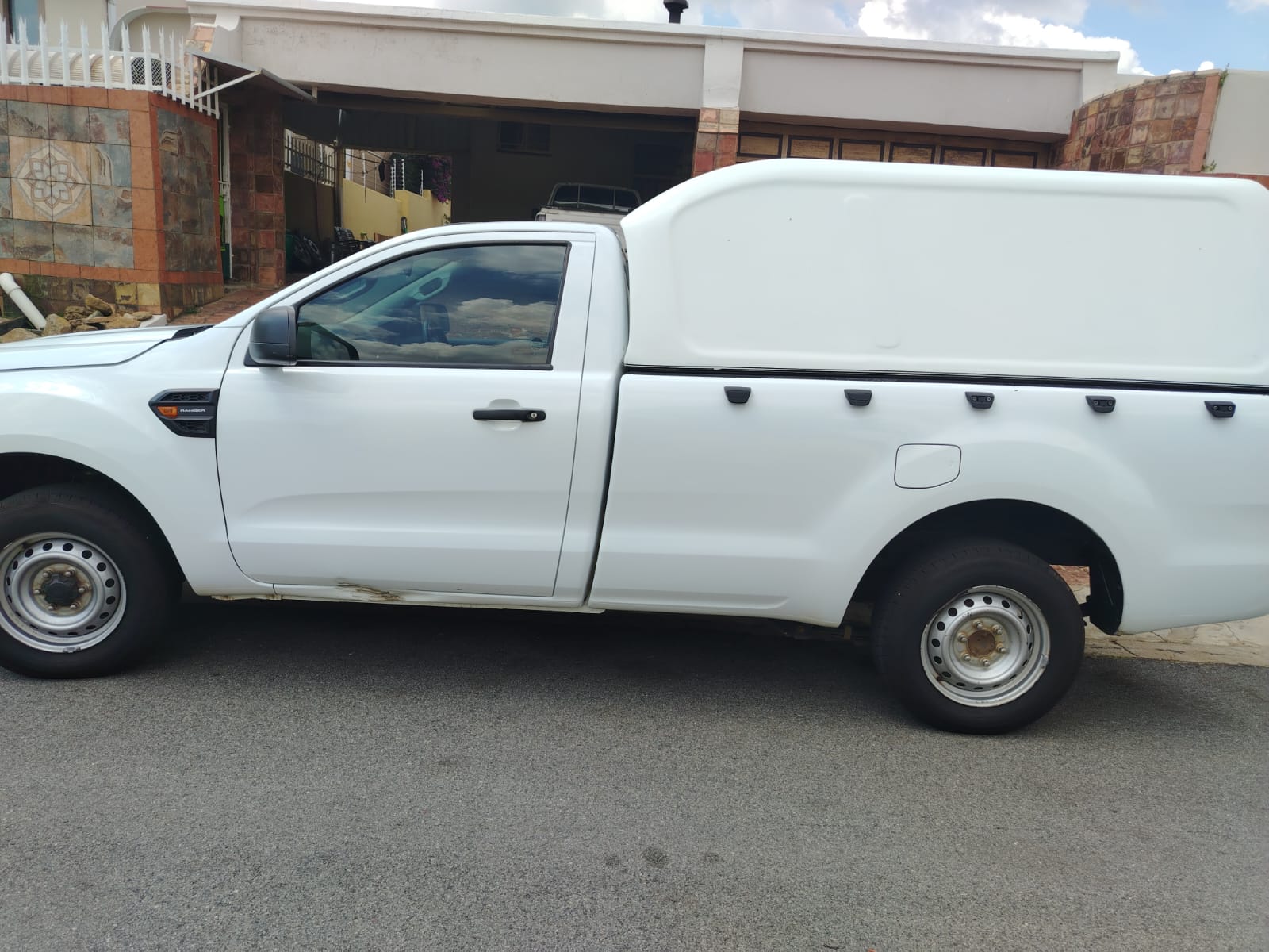 2017 Ford Ranger 2.2 LWB Single Cab with Canopy