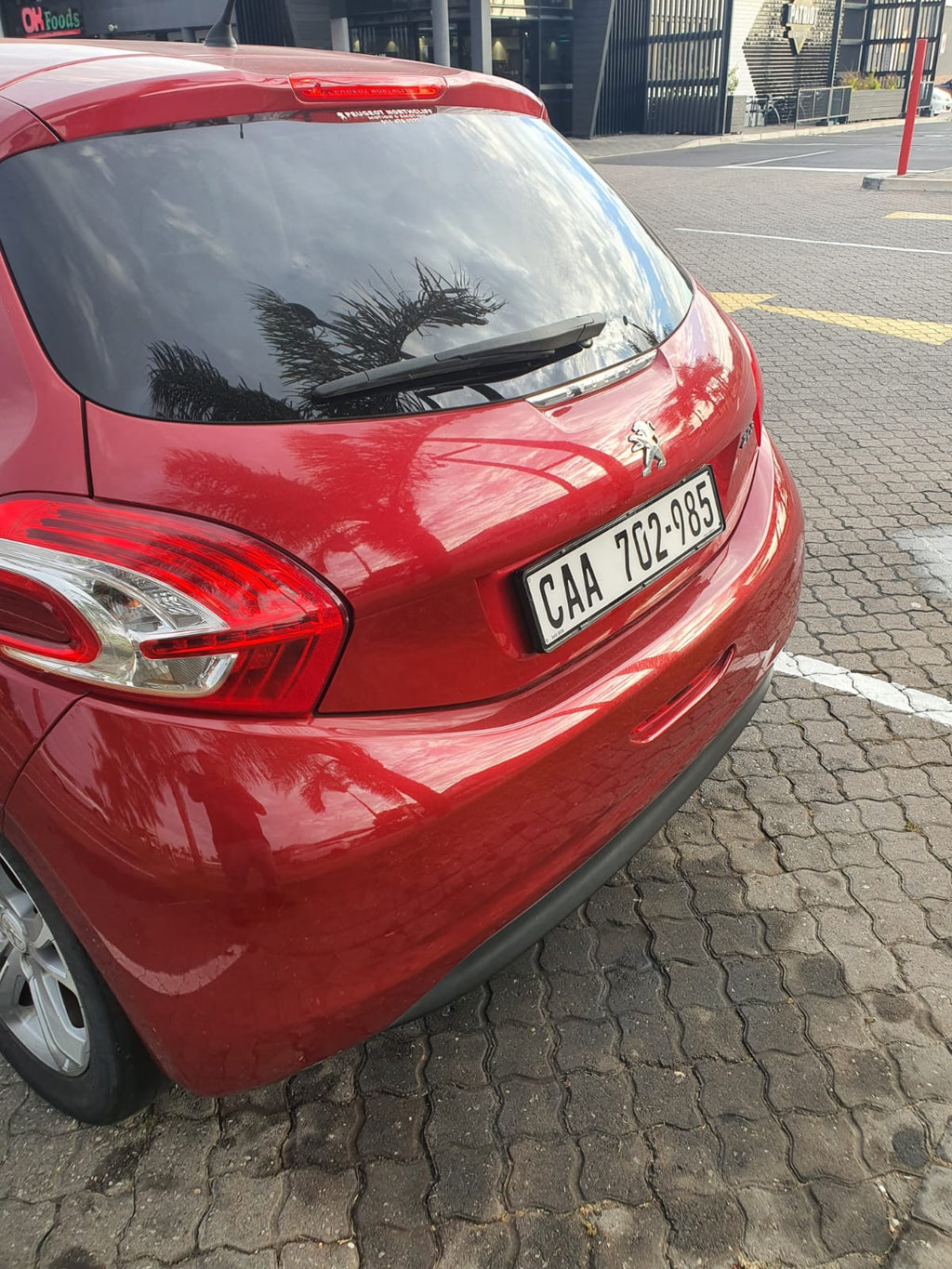 2012 Peugeot 208 1.6 VTi Aware – Service History