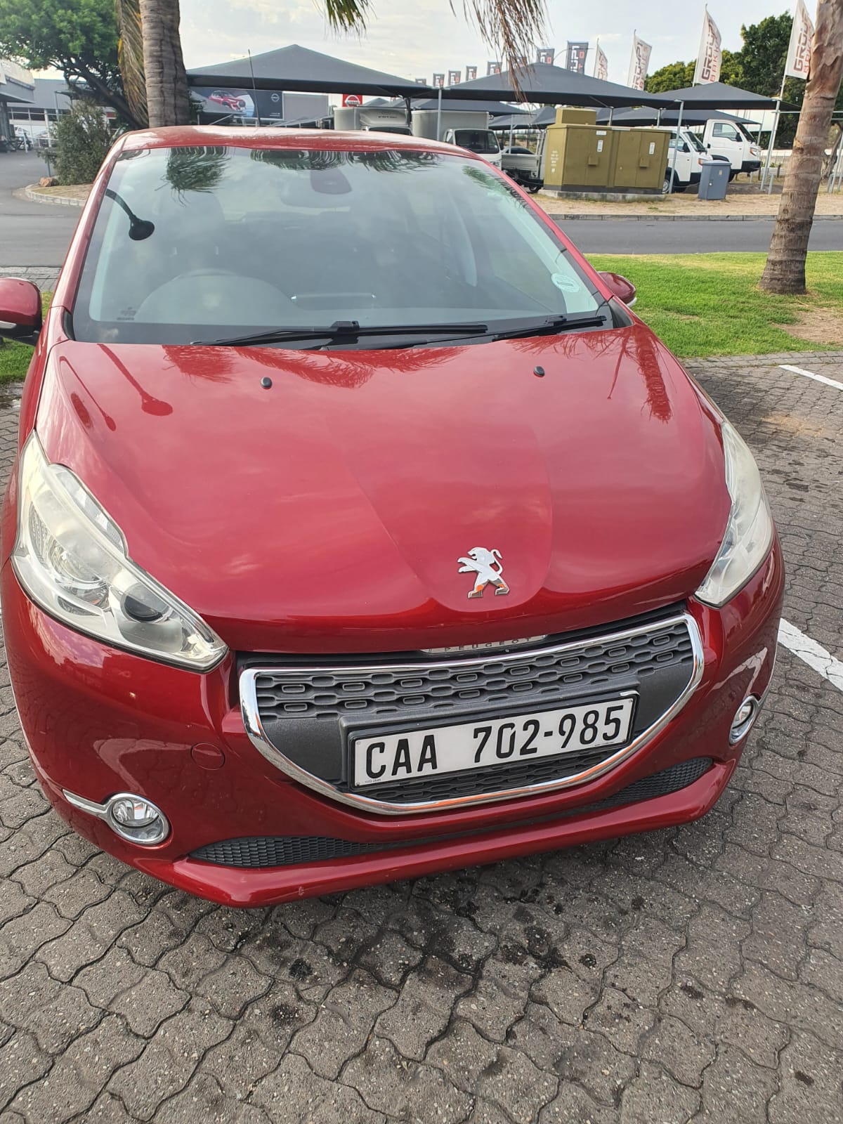 2012 Peugeot 208 1.6 VTi Aware – Service History