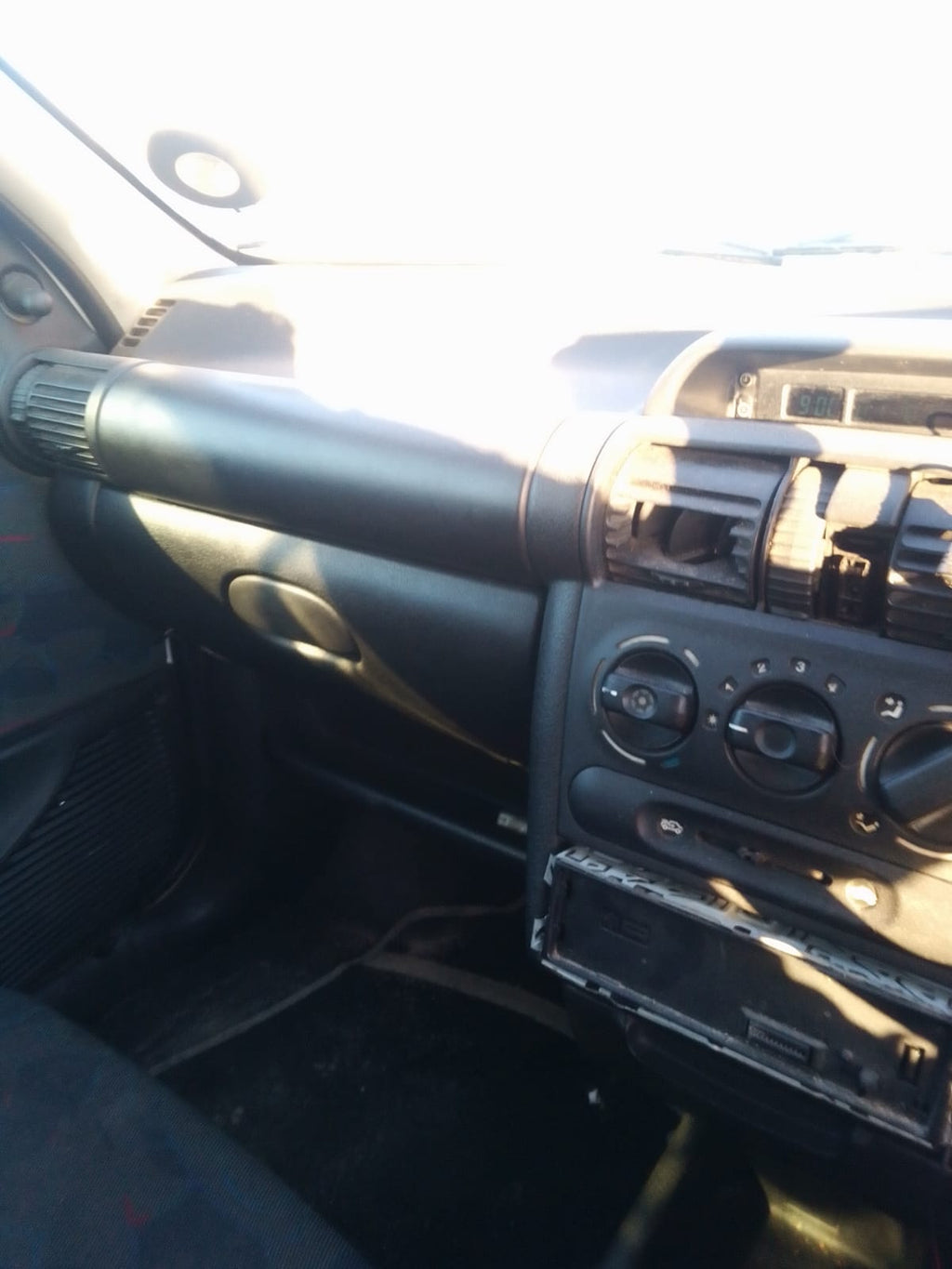 2004 Opel Corsa – Petrol Manual