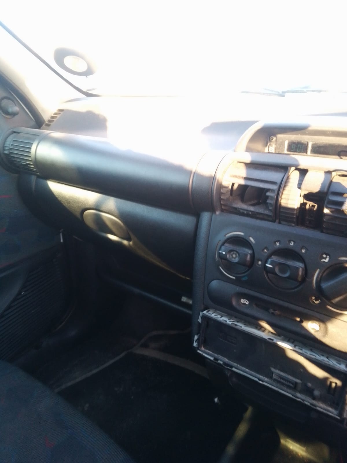 2004 Opel Corsa – Petrol Manual