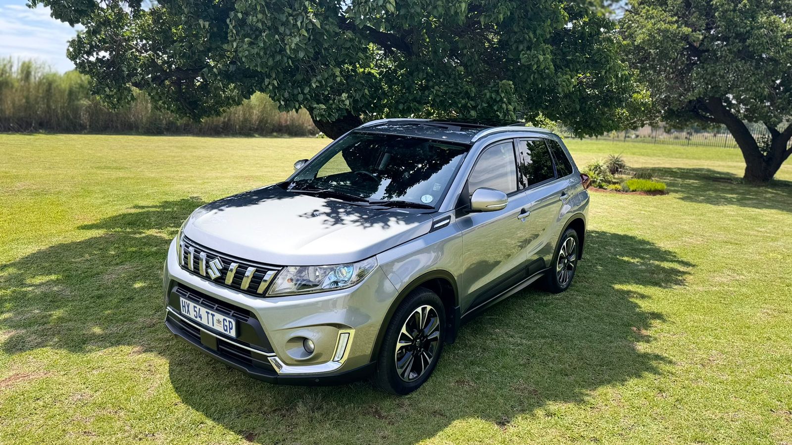 2019 Suzuki Vitara 1.6 GLX Auto – 40,000km – Full Service History