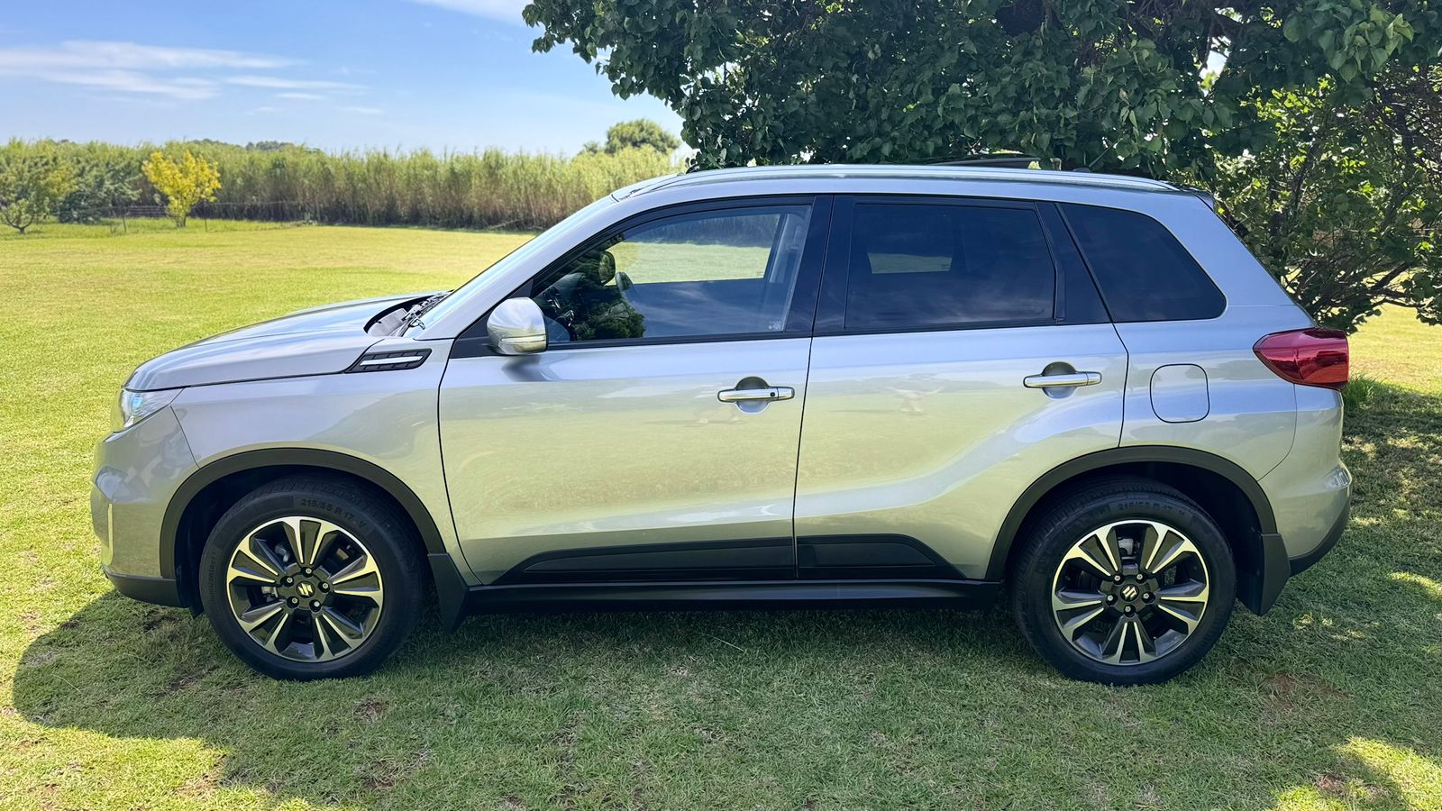 2019 Suzuki Vitara 1.6 GLX Auto – 40,000km – Full Service History