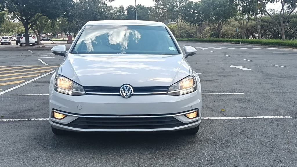 2017 Volkswagen Golf 7 1.4 TSI DSG Comfortline – 174,000 km